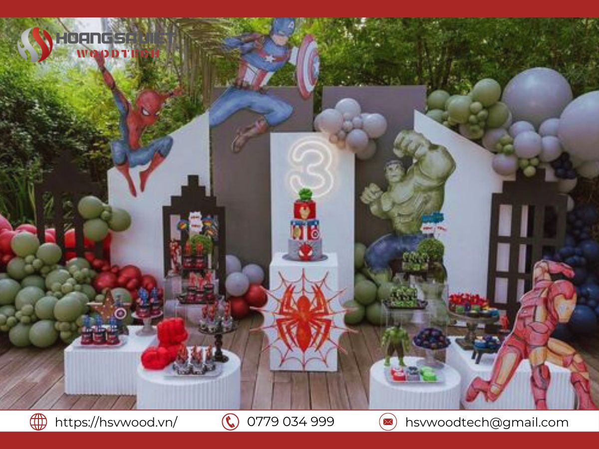 Trang trí sinh nhật bé trai phong cách siêu anh hùng